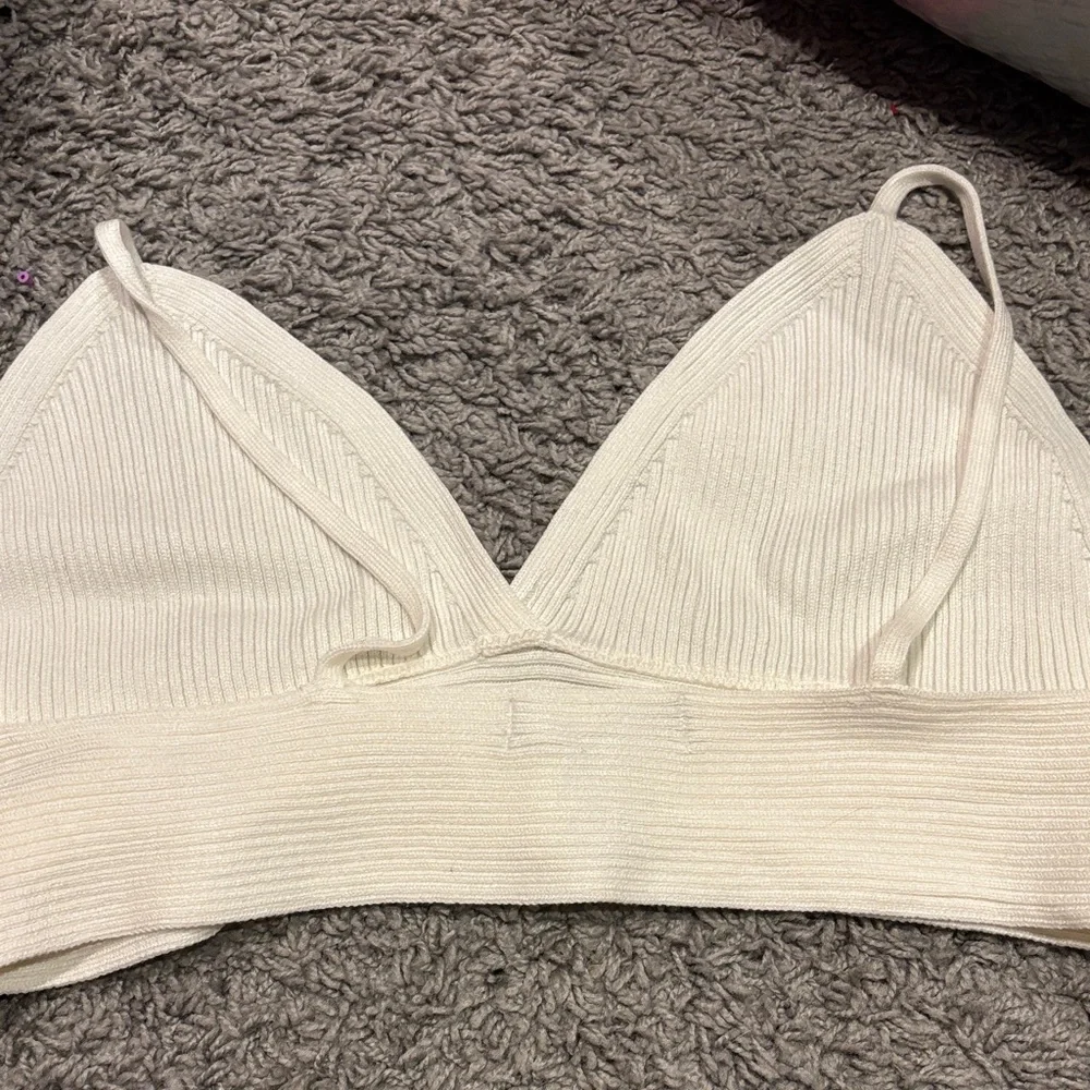 Streetwear Society Cream Ribbed Bandeau - Picture 3 of 3